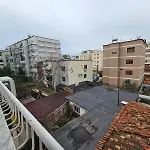 Quick Stop Apartment